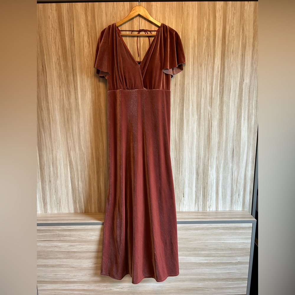 EUC Jenny Yoo Ellis Stretch Velvet Gown - Sz 18 (Tailored to Sz 16 Maternity)
